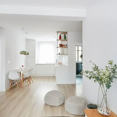 Bonito Acogedor Apartamento En Centro De Pamplona Exterior photo